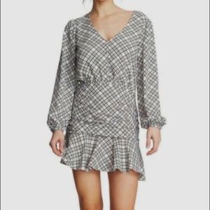 Cute 1 State Long Sleeve Mini Dress